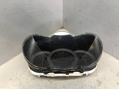 Toyota RAV4 XA30 Instrument Cluster 2.2 D-D4 838000-42C73 Manual 2006 to 2012
