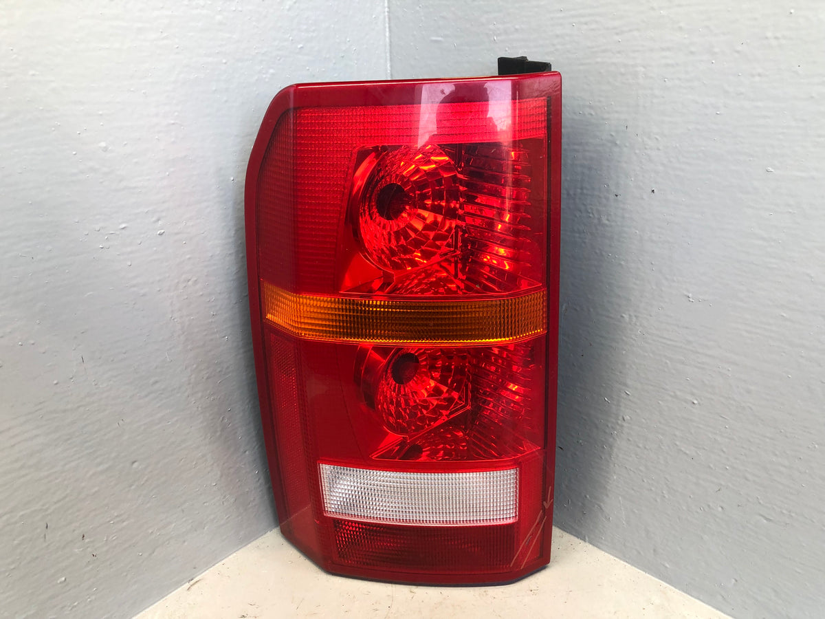 Discovery 3 Tail Light Cluster Near Side Rear XFB000573 2004 to 2009 J14096
