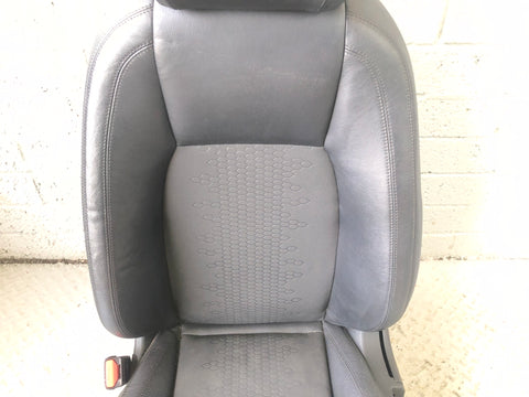Discovery Sport Seats Set Manual Black Leather 7 Seater L550 Land Rover L12086