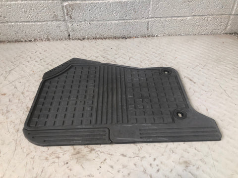 Discovery 3 Floor Mats Rubber Genuine Land Rover 2004 to 2009 J12086