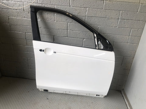Discovery Sport Door Off Side Front in Fuji White L550 Land Rover L15066
