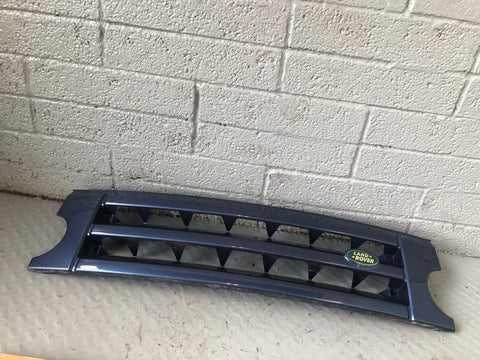 Discovery 3 Grille Front Cairns Blue Land Rover 2004 to 2009 J17076