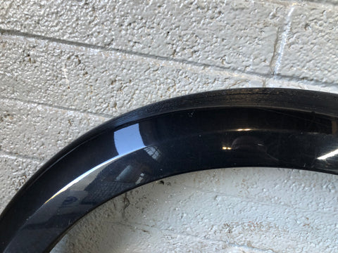 Discovery 4 Wheel Arch Trim Front Off Side Sumatra Black Land Rover L319
