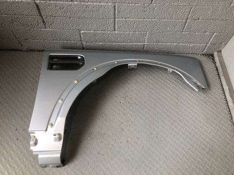 Discovery 3 Wing Off Side Front Zermatt Silver Land Rover 2004 to 2009 K02066