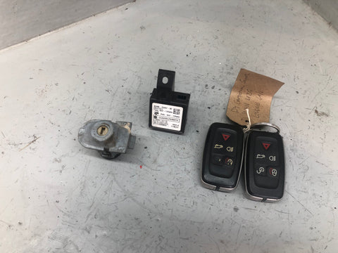 Discovery 4 Key Remotes and Blades with Door Lock Land Rover 2009 to 2014 D03086