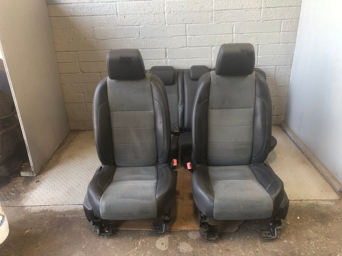 Freelander 2 Seats Set of Electric Half Leather Land Rover 2006 to 2011 R22016