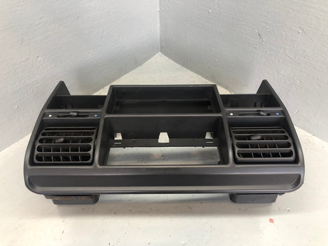 Discovery 2 Centre Air Vents Dashboard Panel Grey Land Rover 1998 to 2002 L20076