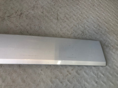 Discovery 4 Tailgate Trim External Lower Zermatt Silver Land Rover 2009 to 2014
