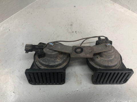 Jaguar XF Horns Pair Of Hi and Low X250 2007 to 2014