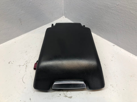 Discovery 3 Centre Console Lid Armrest Leather Land Rover L07106