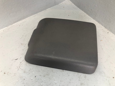 Discovery 2 Centre Console Lid Armrest Grey Land Rover 1998 to 2004 L20076