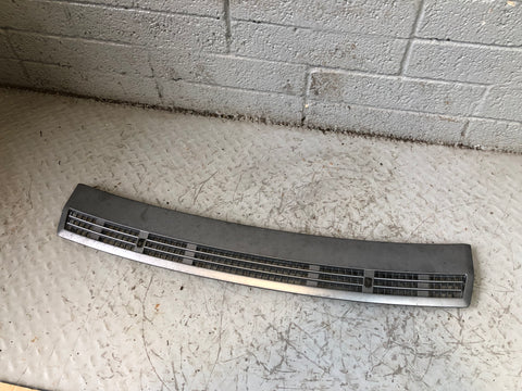 Range Rover L322 Bonnet Grill Under Windscreen 2002 to 2013 D26086