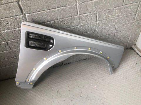 Discovery 3 Wing Off Side Front Zermatt Silver Land Rover 2004 to 2009 K02066