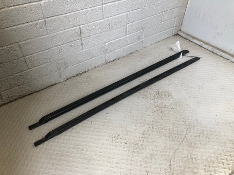 Discovery 4 Roof Rails Three Quarter Length Roof Bars Land Rover D27056