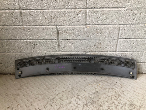 Range Rover L322 Bonnet Grill Under Windscreen 2002 to 2013 D26086