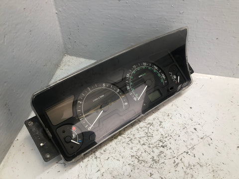 Discovery 2 TD5 Instrument Cluster Auto YAC001470 Land Rover 2002 to 2004