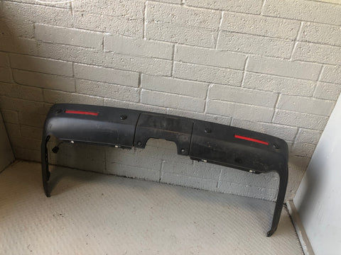 Discovery 3 Rear Bumper with Reflectors Parking Sensors Land Rover K02066