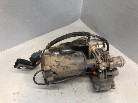 Discovery 3 Range Rover Sport Air Suspension Compressor Hitachi Genuine C12086B