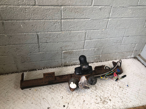 Freelander 1 Tow Bar with Single Electrics Witter 1998 to 2006 Land Rover L23106