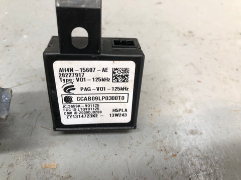Range Rover L494 Key Set Control Module with Door Lock 2013 to 2022 L14096