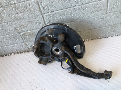 Discovery 4 Hub Off Side Front with ABS Sensor Land Rover 2009 to 2016 J23096