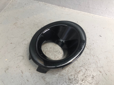 Freelander 2 Fog Light Bezel Front Bumper in Santorini Black Off Side Land Rover