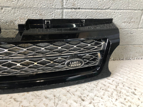 Range Rover Sport Front Grille Facelift in Blackj and Silver 2009 to 2013 J14106