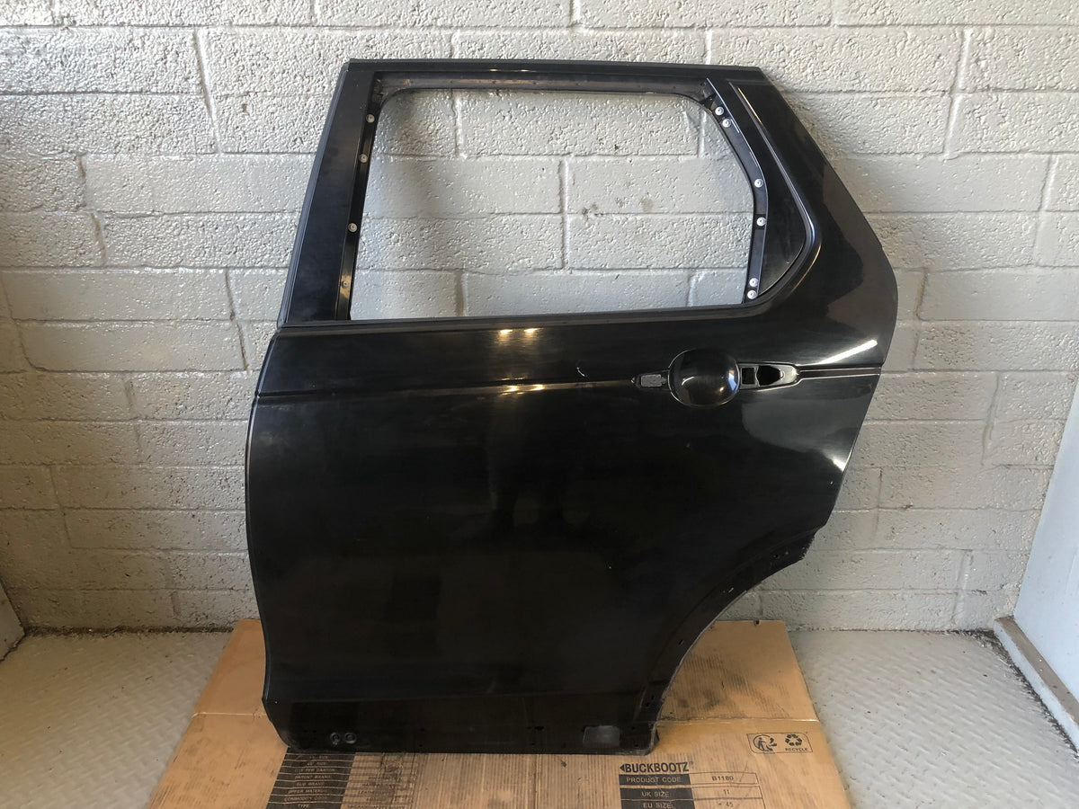 Discovery Sport Door Near Side Rear Santorini Black L550 Land Rover L12086