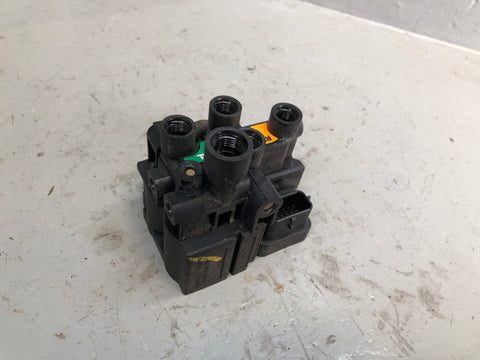 Air Suspension Rear Crossover Valve CPLA-5B710 Range Rover L405 Sport L494