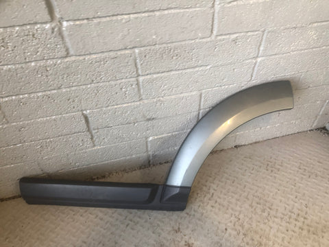 Discovery 4 Door Wheel Arch Trim Near Side Rear Scotia Grey Land Rover J18066