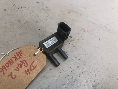 Discovery 4 DPF Pressure Sensor FW93-5L200-AA 3.0 TDV6 Land Rover 2014 to 2016