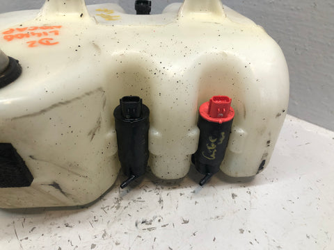 Discovery 2 Windscreen Washer Bottle Pumps Land Rover 1998 to 2004 L14106