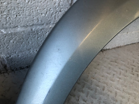 Discovery 4 Door Wheel Arch Trim Near Side Rear Scotia Grey Land Rover J18066