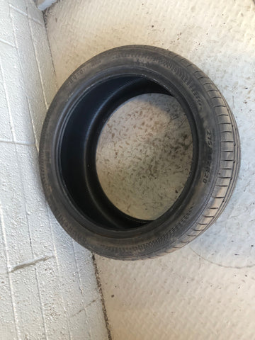 Churchill Part Worn Tyre 275/40ZR20 5mm Tread 275 40 20 D17066B