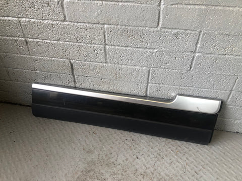 Range Rover L405 Door Trim Lower Off Side Front Causeway Grey 950 CK52 21064 ADW