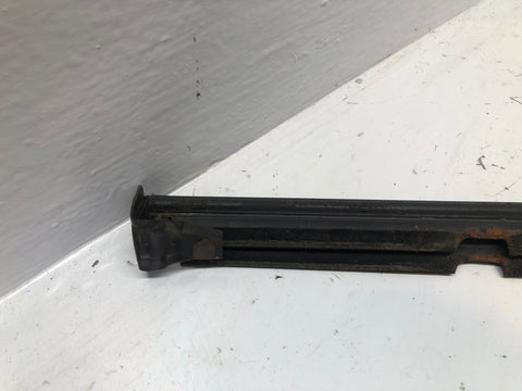Discovery 2 Weather Strip Seal Off Side Rear Window Trim Land Rover 1998 to 2004
