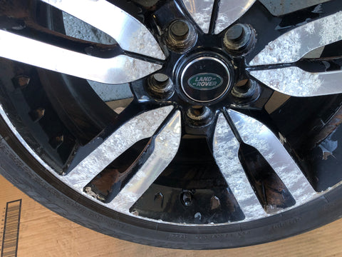 Discovery 4 Alloy Wheels and Tyres Landmark 255/45R20 x 4 Land Rover J23096