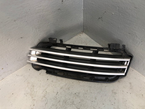 Range Rover L405 Bumper Grille Lower Left CK52 17F909 AA 2013 to 2017
