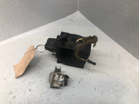 Freelander 2 Ignition Barrel with 1 Key Door Lock Land Rover 2006 to 2015 D08066