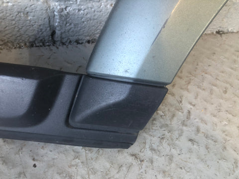 Discovery 4 Door Wheel Arch Trim Near Side Rear Scotia Grey Land Rover J18066