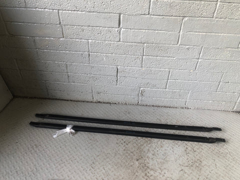 Discovery 4 Roof Rails Three Quarter Length Roof Bars Land Rover D13086
