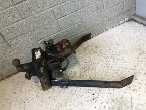 Discovery 2 Tow Bar with Single Electrics Land Rover 1998 to 2004 L14106