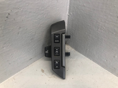 Range Rover Sport Steering Wheel Cruise Controls XPD500611WVH 2005 to 2009