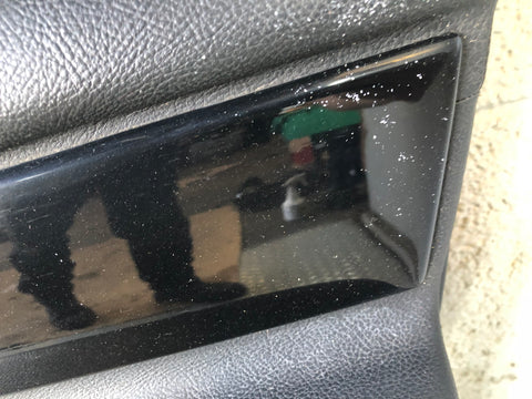 Discovery 4 Door Cards Black Set of 4 Silver Trim Land Rover 2009 to 2013 J23096