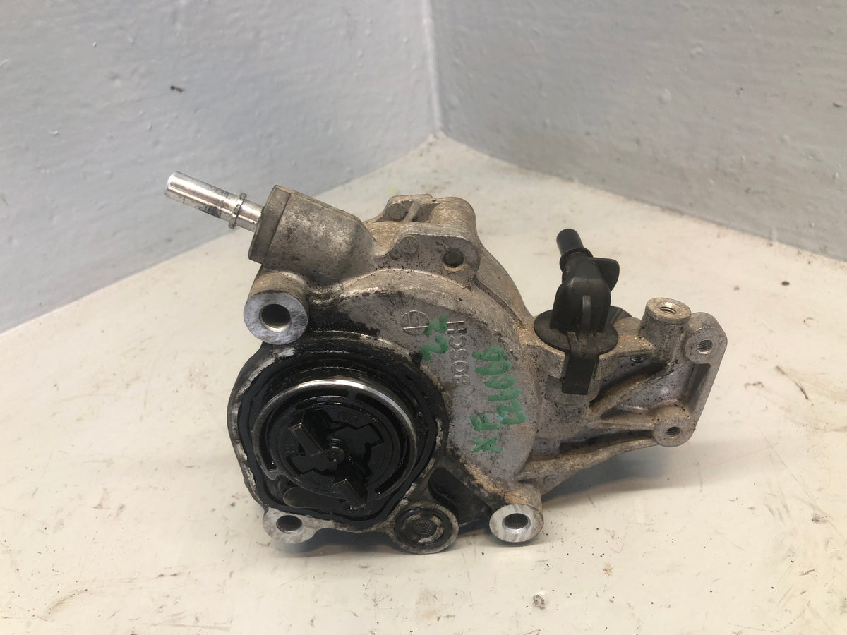 Jaguar XF Brake Vacuum Pump X250 2.2 D 2011 to 2015
