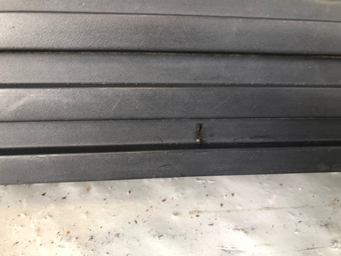 Discovery 3 Rear Bumper Scuff Load Trim DOE000011 Land Rover 2004 to 2009
