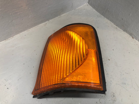 Discovery 2 Indicator Near Side Front TD5 And V8 Land Rover 1998 to 2002