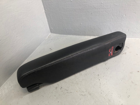 Discovery 3 Armrest Black Leather Near Side Front Passenger Land Rover K02066