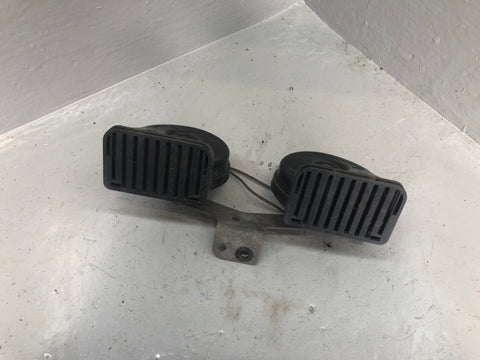 Jaguar XF Horns Pair Of Hi and Low X250 2007 to 2014