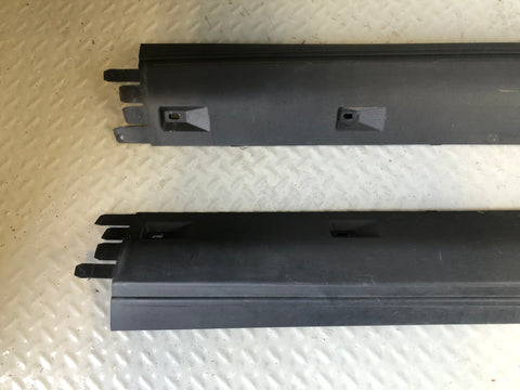 Discovery 3 or 4 Sill Trim Cover Protector Pair Land Rover 2004 to 2014 J14096